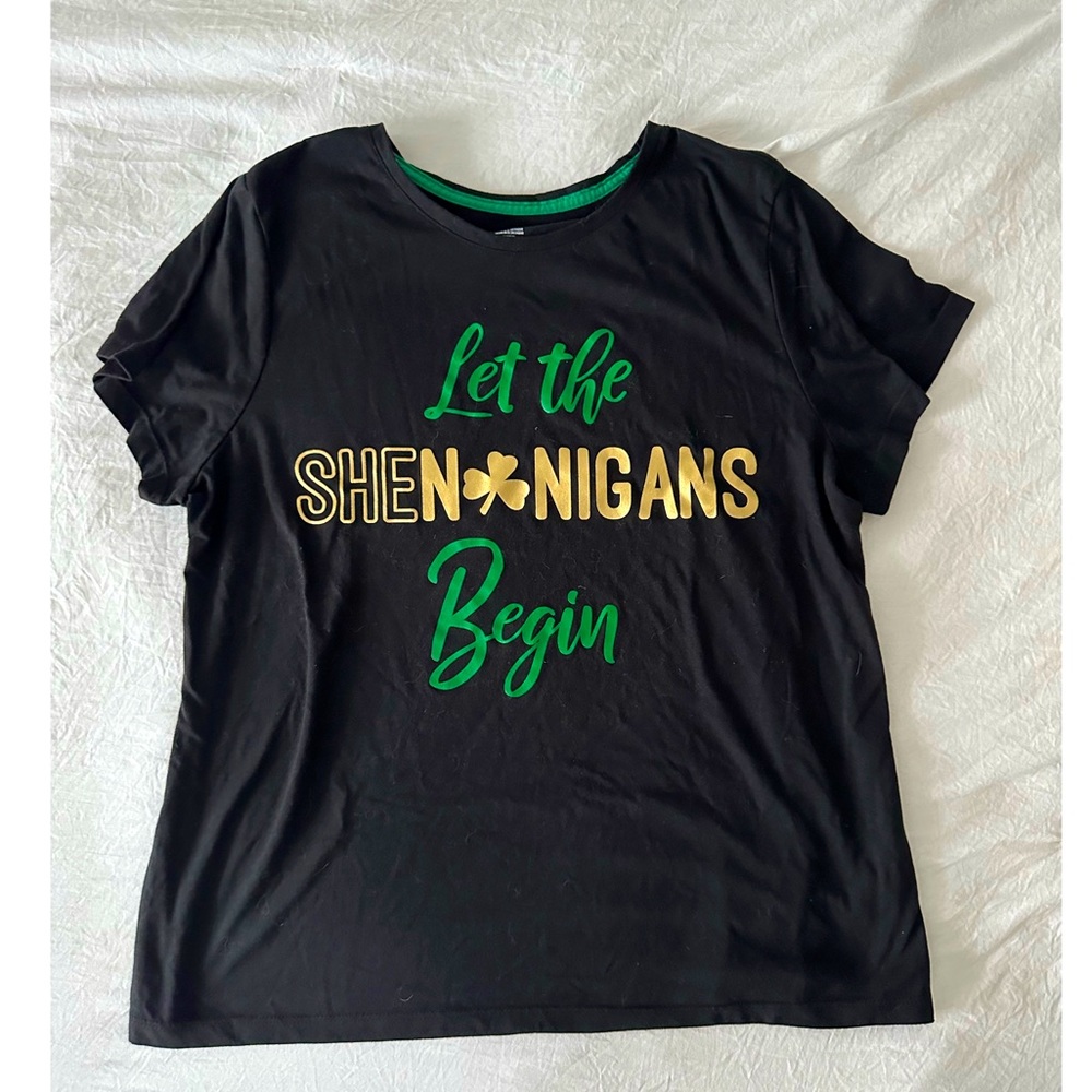 EUC Let the Shenanigans Begin Tee! XL (16/18)